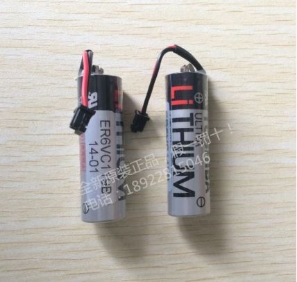 全新原装东芝ER6VC119B电池带黑色插头 三菱PLC专用